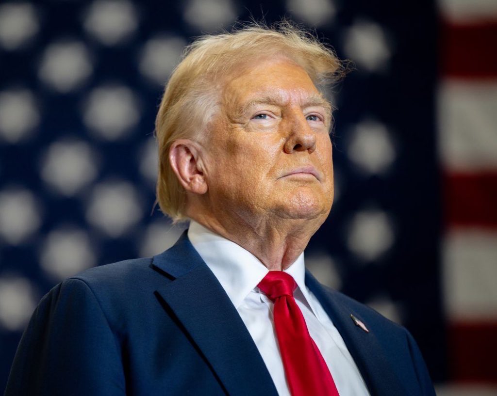 美国前总统特朗普：目前无计划解雇美联储主席杰罗姆·鲍威尔