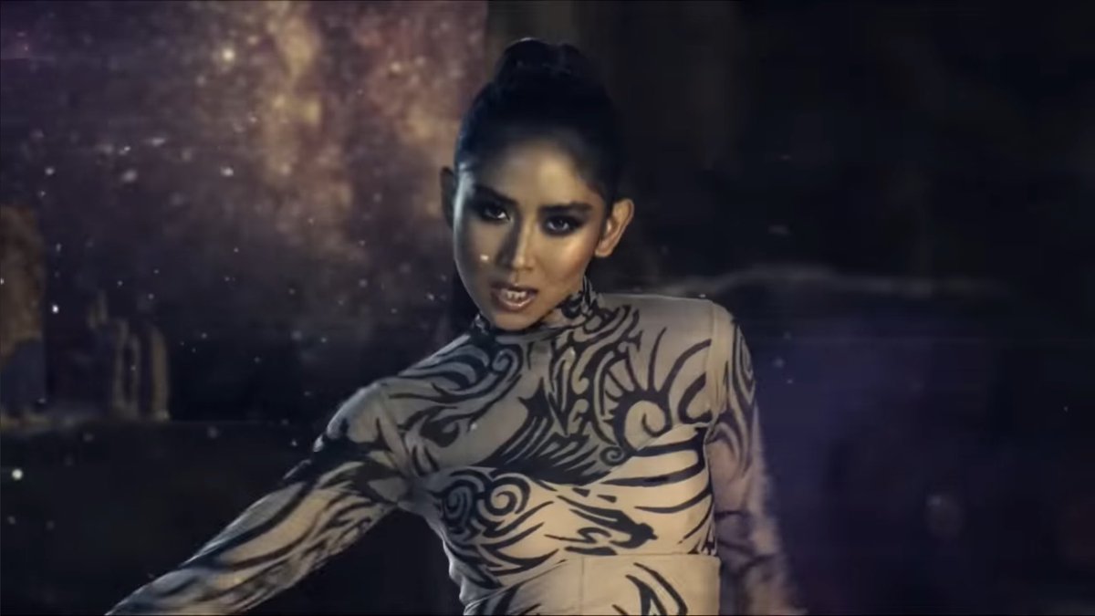 Sarah Geronimo's "Tala" re-enters the top 100 of Spotify PH chart at #96 with 155.5K streams, up 21 spots.