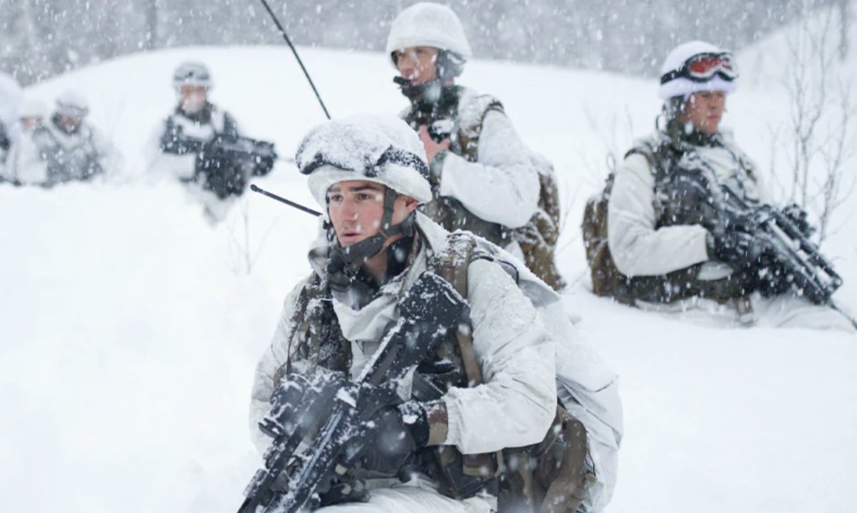 CerfiaFR's tweet image. 🚨🇫🇷🇬🇱 ALERTE INFO | Les premiers soldats français sont ARRIVÉS au Groenland.  (BFM)