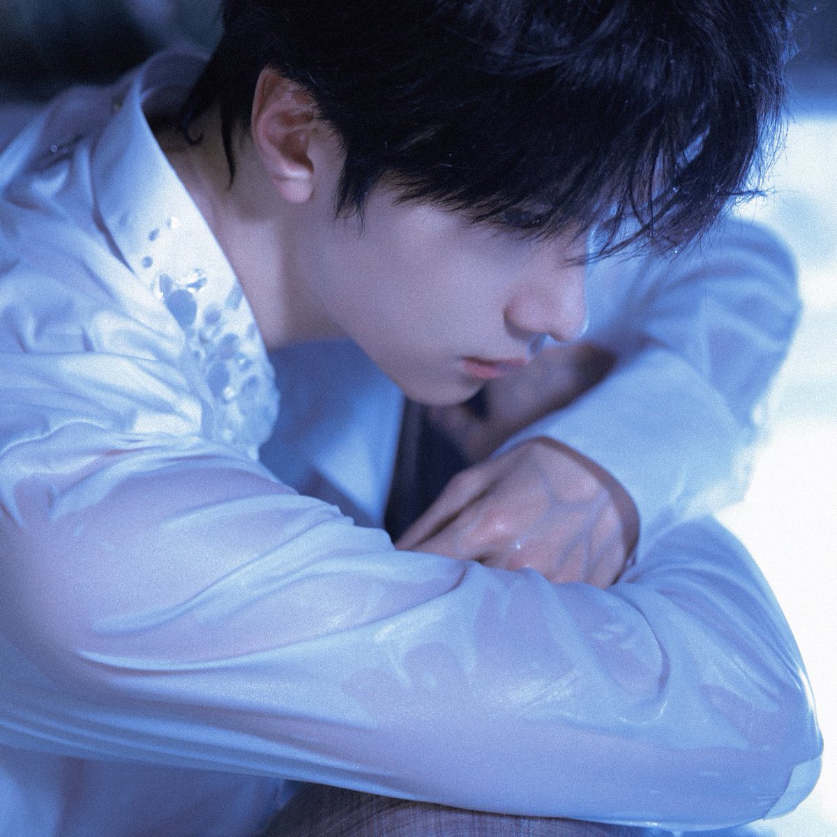 xuyirec's tweet image. so.. like WHO ELSE FUCKING STARTED CRASHING OUT. 
#yuchengen #余承恩