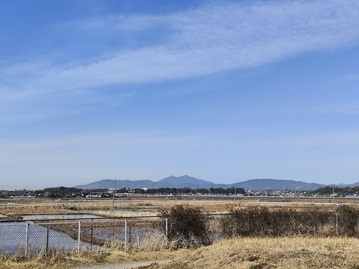 telecasting1's tweet photo. 先日茨城県の大竹海岸に行ったばかりですが、今日は霞ヶ浦を1週（カスイチ）したくて、早朝出発で行って来ました！天気予報では曇空でしたが、晴れ間も多く最高でした😊今月中にはツーリングだな🏍️勿論、茨城県にね！
#カスイチ　#NWGN https://t.co/LZZVGe312Y