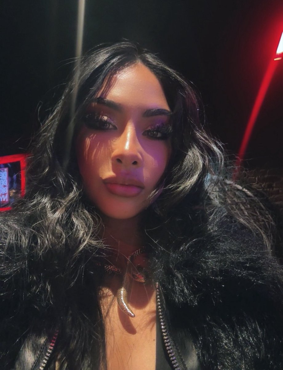 𝕯𝖆𝖓𝖎𝖆 tweet media