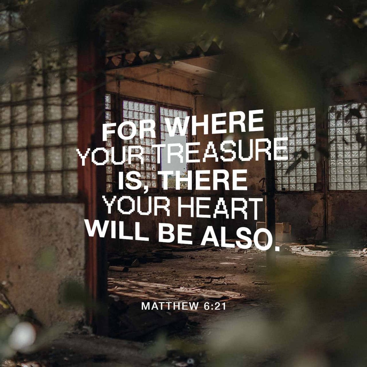 calebbetta's tweet image. Matthew 6:21 NLT
[21] Wherever your treasure is, there the desires of your heart will also be.

bible.com/bible/116/mat.…