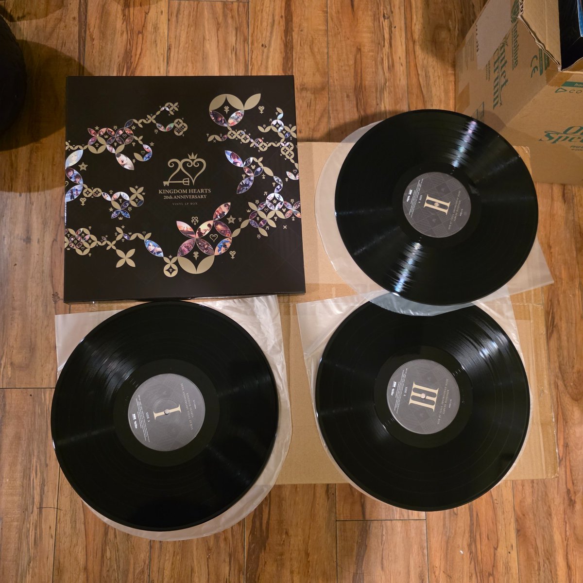 SQUARE ENIX Kingdom Hearts 20th Anniversary Vinyl Lp Box SQEX11001 LP  
🔗 ebay.com/itm/1777450031…  ⬜
 #ad