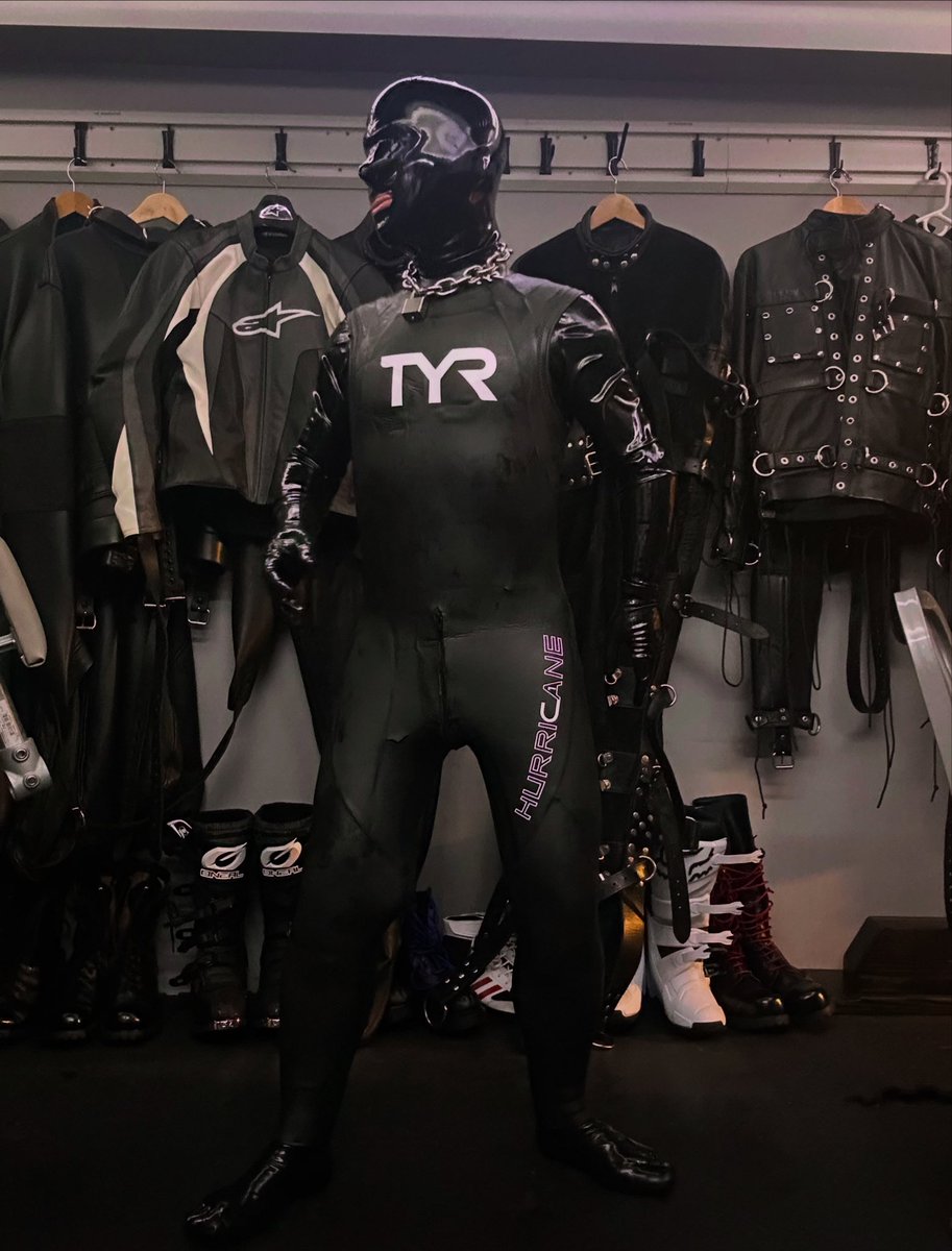 Rubbersubject tweet media