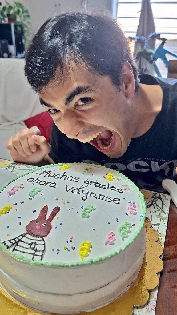 2️⃣3️⃣✨️🎂