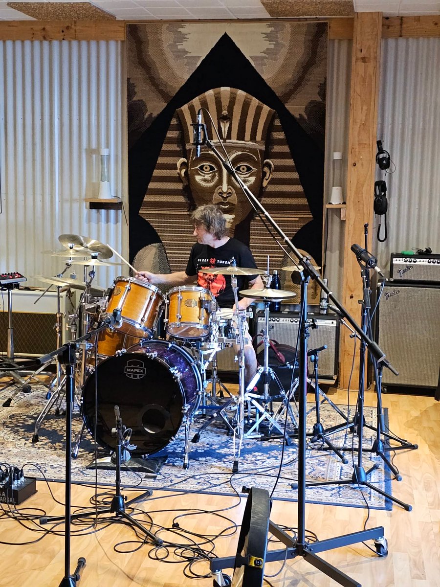 Audio Reign tweet media