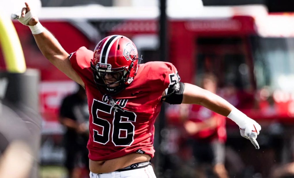 Royal Charles tweet media