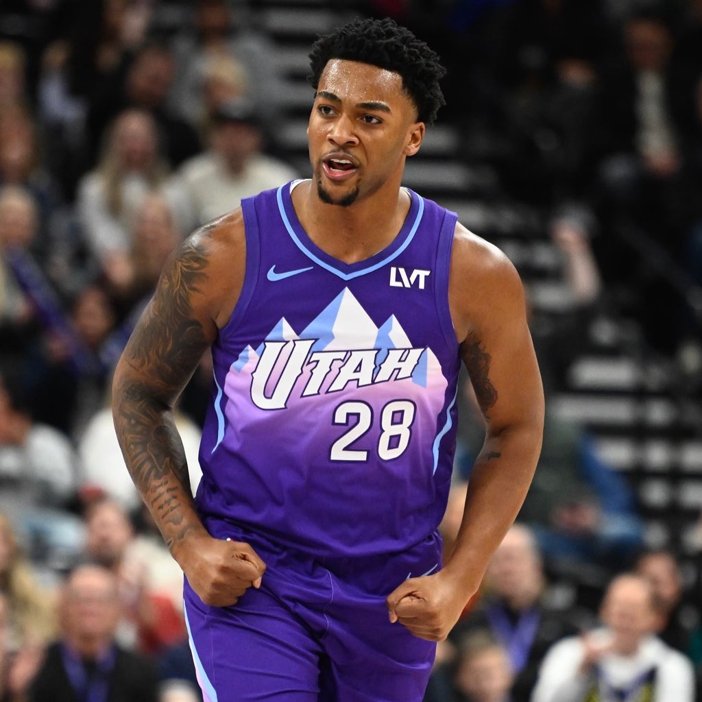 LegionHoops's tweet image. Despite the loss, Brice Sensabaugh continues to get better every game:

43 POINTS
5 THREES
15/22 FGs
68.2 FG%

🔥🔥🔥