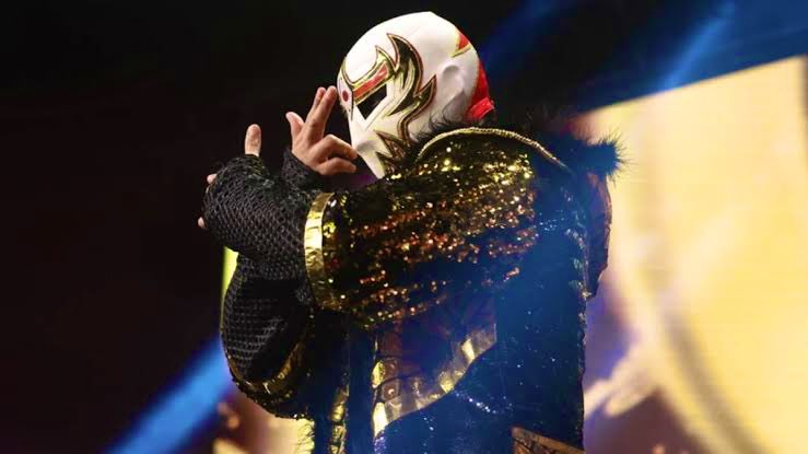 ushigoroshi89's tweet image. this mf tony khan just signed all of them in the span of 5 days