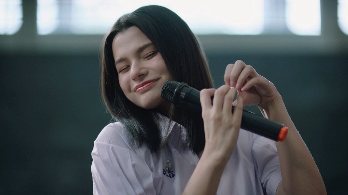 MacGabz_'s tweet image. Lo interesante de esta nueva versión de Nanno es que parece mostrarse dulce antes de atacar. Primero canta el pepsi shampu y después te dice toma la foto putito que va a ser la última jsjdjsjsj

#GirlFromNowhereTheReset 
#เด็กใหม่TheReset #แนนโน๊ะ
#beckysangels