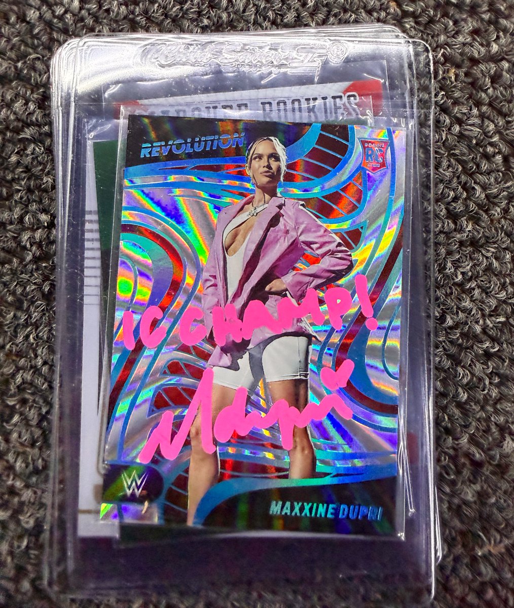 🖖🏽 tweet media