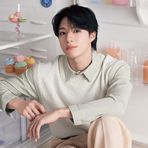 #JENO for A'pieu 🤍

#APIEUxJENO #어퓨XNCT제노 
<a href="/Apieu_official/">어퓨</a>