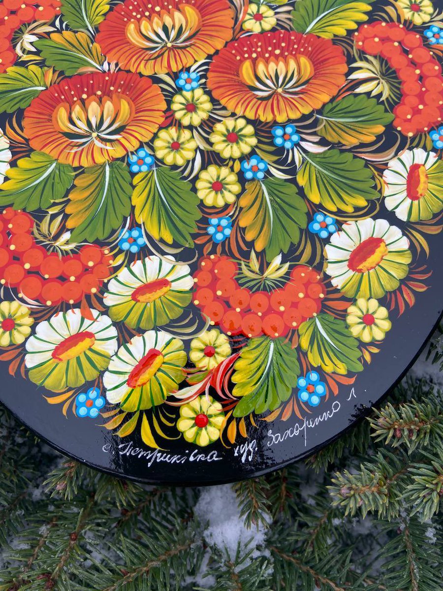 ウクライナの美しい雪景色とともに、ウクライナのユネスコ無形文化遺産