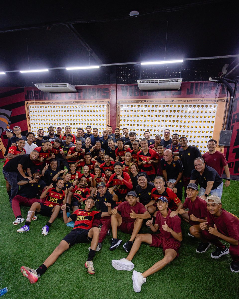 Mesmo em período de férias nas faculdades, Sport Recife promove aulão na Ilha. 🔥👨‍🏫 #MinhaBaseDáAula