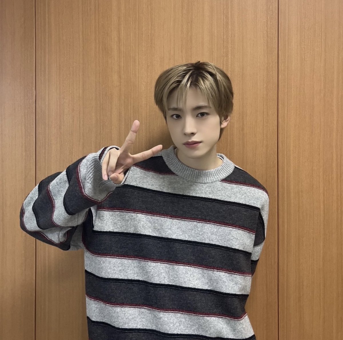 kkitleeee's tweet image. 핏기하나 없는얼굴 ㅈㄴ 좋