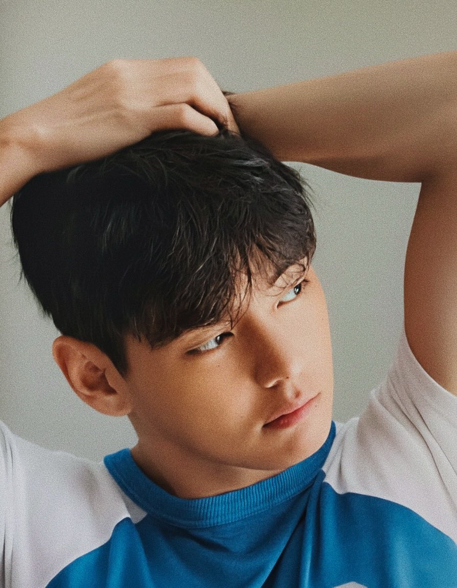 Taehyungimpact's tweet image. OMG KIM TAEHYUNG