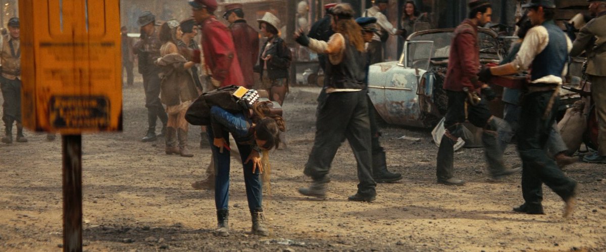 Fallout S2 E5 Review:

More stupidity abound!

Not only does a deathclaw come out of the Gomorrah, but three more spawn in on the strip out of thin air! None of them seem to really notice Lucy and the Ghoul (and if they do, they're moving INSANELY slowly.) They manage to escape