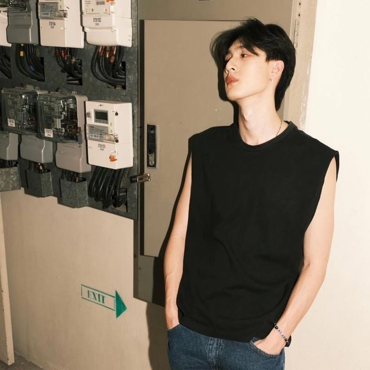 #dewtee        au

mantan mah mantan aja—edisi “harus profesional” (7)