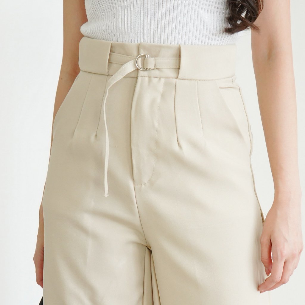 lavieenreverie's tweet image. Straight pants comeback 🫶🏻

— a thread