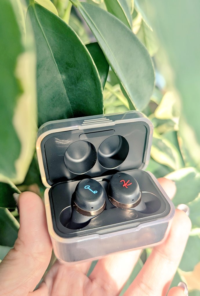 𝑀𝑦 𝑛𝑒𝑤 𝑔𝑒𝑎𝑟...💚✨