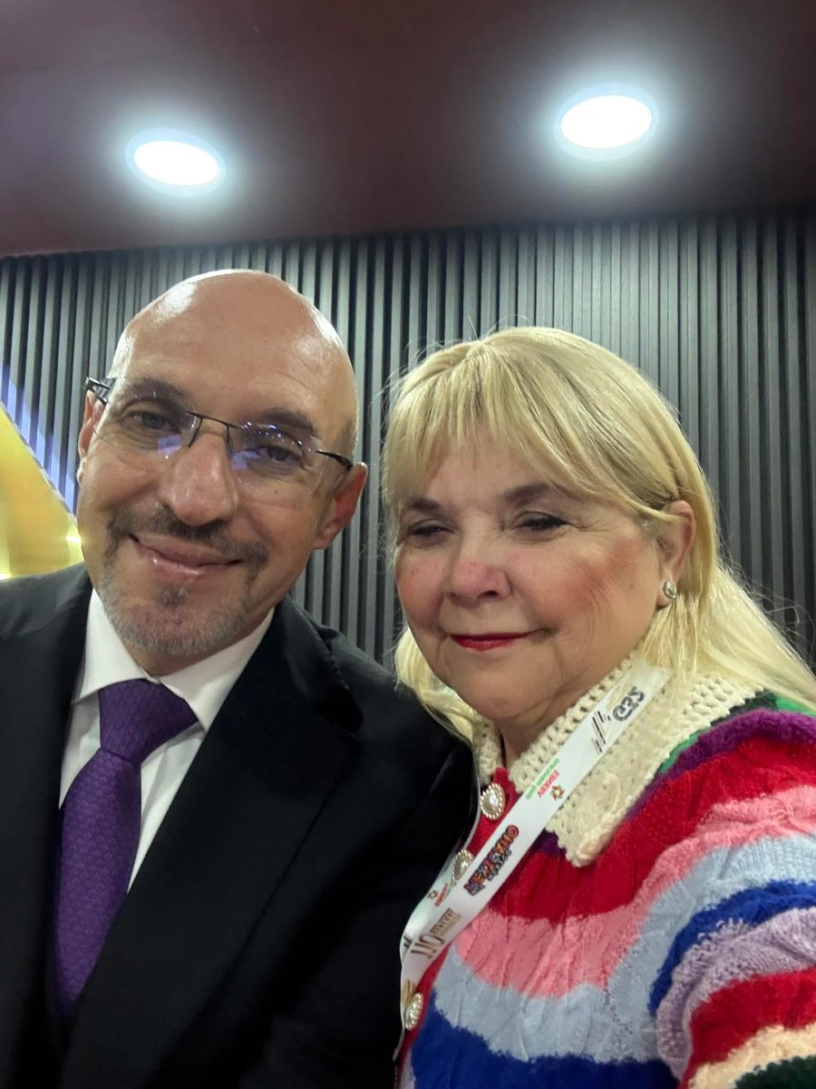 Gracias al   presidente Concanaco Servytur Dr. Octavio de la Torre de Stéffano 
Por su nueva encomienda de vicepresidenta de protocolos .