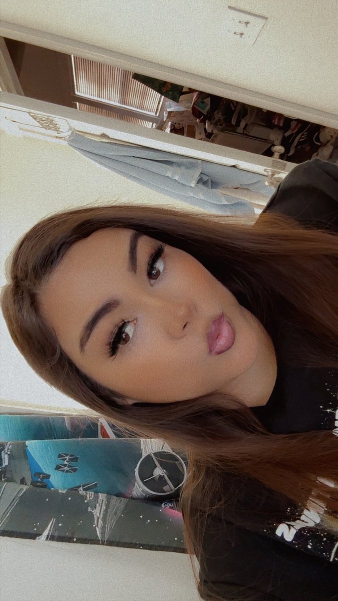 AriRodriguez_'s tweet image. 💖💖