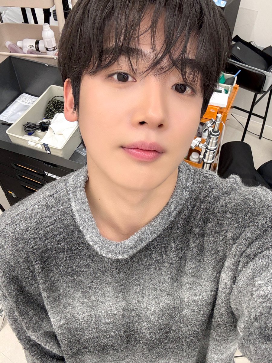 3화까지 이렇게 잘해버리면 어떡해🥹
3MC의 케미, 다음 주에도 기대해 주세요💕

#위아이 #WEi 
#김요한 #KIMYOHAN