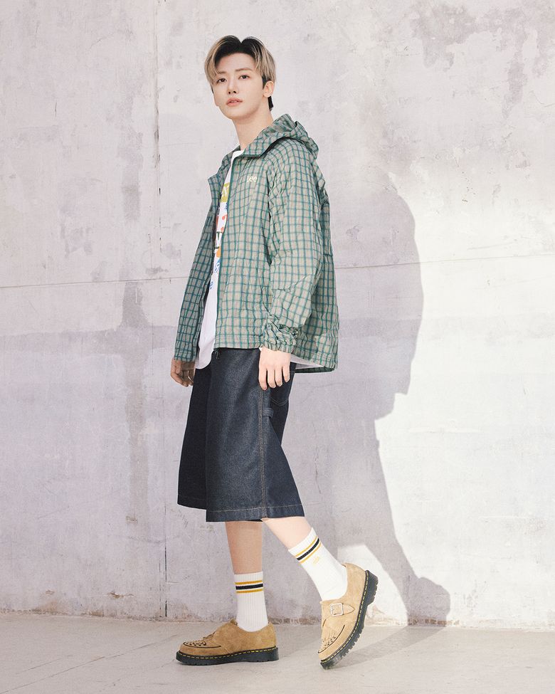 mintmag_th's tweet image. เปิดปีมาปัง! #JAEMIN ขึ้นแท่น Asia Pacific Ambassador ของ Lee Jeans อย่างเป็นทางการพร้อมปรากฎตัวในลุคสไตล์แบรนด์ในโททัลลุคที่หลากหลาย นำเนอความเท่ ดูดี และมั่นใจ พร้อมเขียนประวัติศาสตร์กับ #LeeJeans   ที่คอลเล็กชั่นไอคอนิคอยาง "Lee 101" จะครบรอบ 101 ปีในปีนี้ 💚

#LeeAPAC #Lee101…