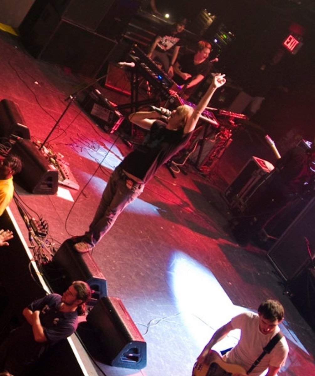 tim every hour 🎸 (@hourlytimpayne) on Twitter photo 