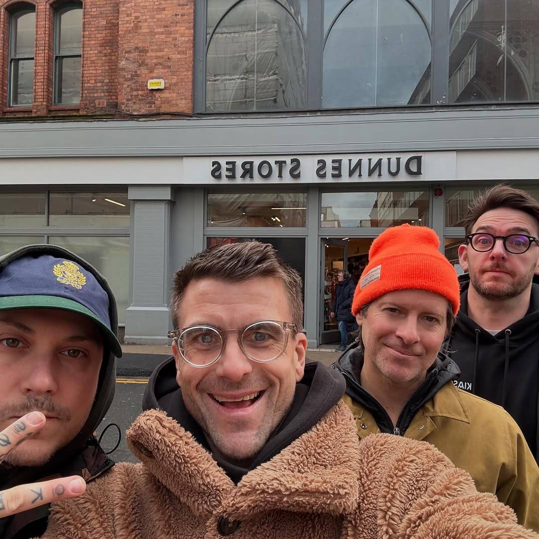 tim every hour 🎸 (@hourlytimpayne) on Twitter photo 