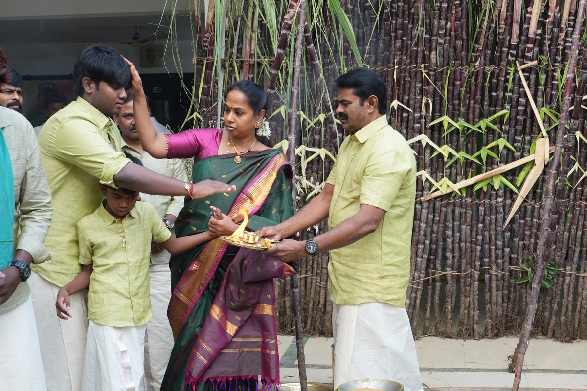 எம் மக்களுக்கு இழைக்கப்படும் 

அநீதிகளுக்கு எதிரான நெருப்பெரிந்து, தமிழர் இல்லங்களிலும் உள்ளங்களிலும் பொங்கட்டும் புரட்சிப்பொங்கல்!

தமிழ்மொழி மீட்க,

தமிழர் நலன் காக்க,

தமிழ்நாட்டின் வளங்கள் காத்திட,

தமிழ் முன்னோர்களின் ஈகம் போற்றிட,

தமிழர்தம் கலை, இலக்கியப் பண்பாடு, வரலாறு