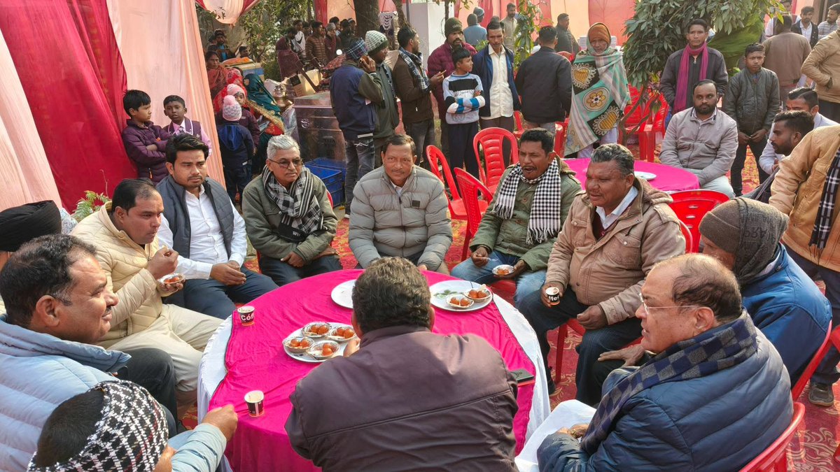 IamYashpalArya's tweet photo. बाजपुर विधानसभा के अंतर्गत ग्राम सभा बैतखेड़ी में सम्मानित साथी श्री हरि सिंह जी की बहन के विवाह समारोह में पहुंचकर बधाई एवं शुभकामनाएं प्रेषित की। https://t.co/vqm3kj6ufS