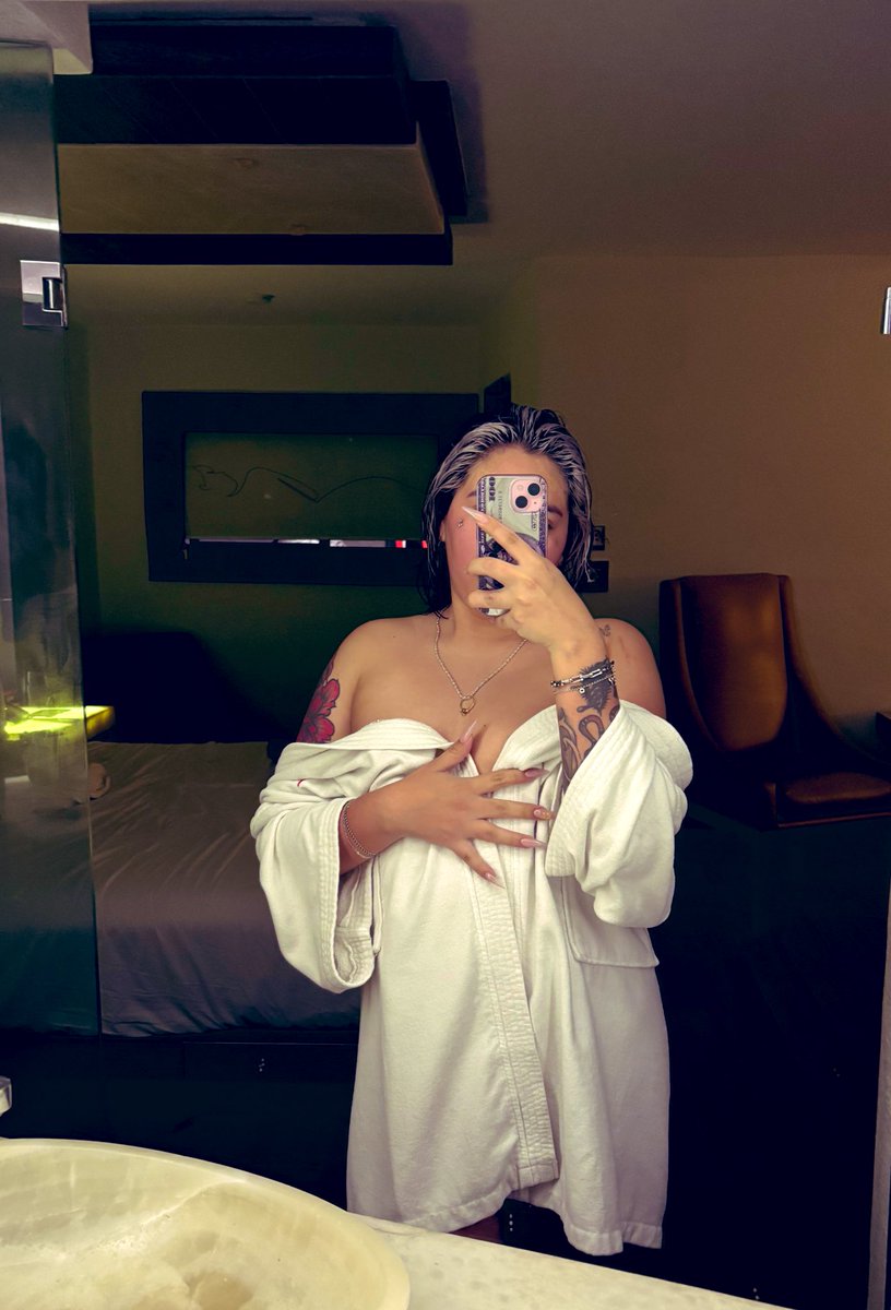 Kelly_x_babe's tweet photo. Hellooo amooor ✨
Así cerramos esta semana 🫢🥵 salgo de la ciudad estos días y regreso a retomar labores hasta el lunes JAAAJAJAJA
Más detalles de los horarios por Telegram o whats 🤓🫡
Besitooos 😽 https://t.co/U6ui90bVe3