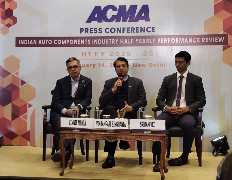 ETAuto's tweet image. 🚗US still top market, but export diversification to cushion tariff impact, says ACMA🏍️

Read at:
auto.economictimes.indiatimes.com/news/auto-comp…

@ACMAIndia 
#auto #autocomponent #components #Indianautocomponent #ETAuto