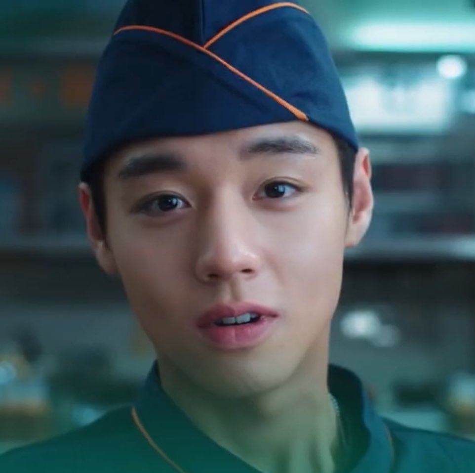 orbtingyou's tweet image. thank god, jihoon’s role this time finally discovered lip balm 😭