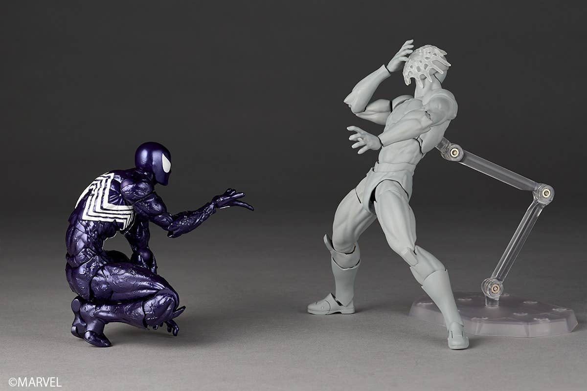 Revoltech Amazing Yamaguchi Symbiote Spider-Man (Purple Ver