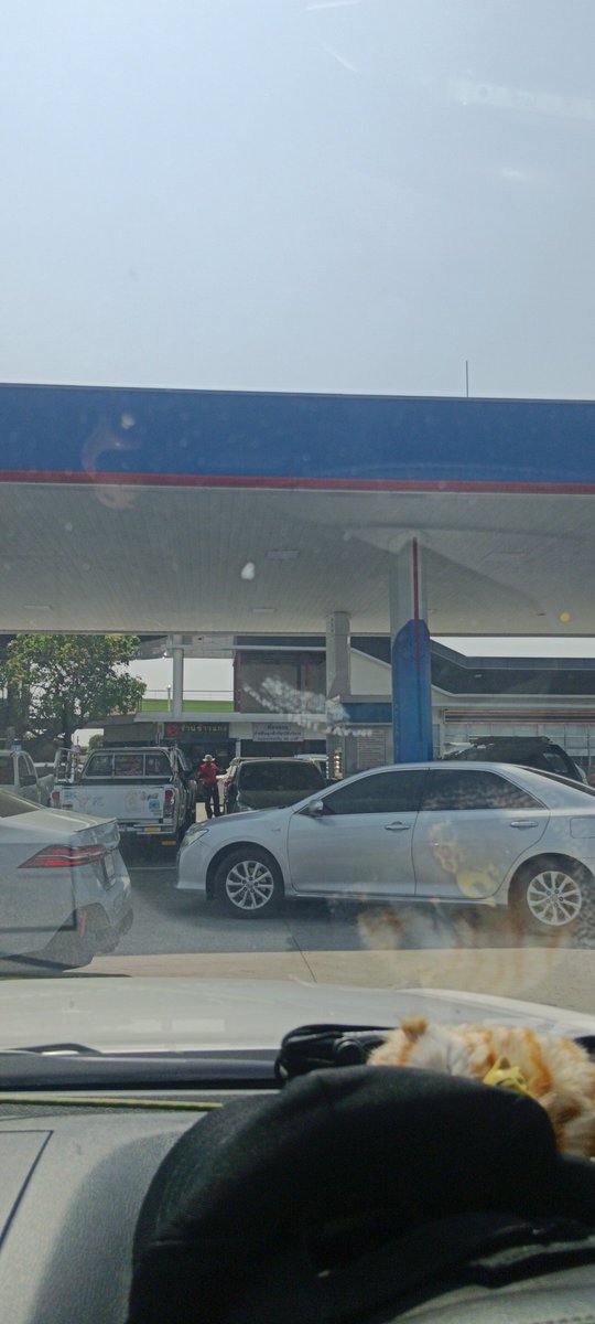 ลงจอดเรียบร้อย รอยาวไปถึงบ่ายสามครึ่ง  ว่างๆๆๆๆ
#สุวรรณภูมิ #ลาดกระบัง