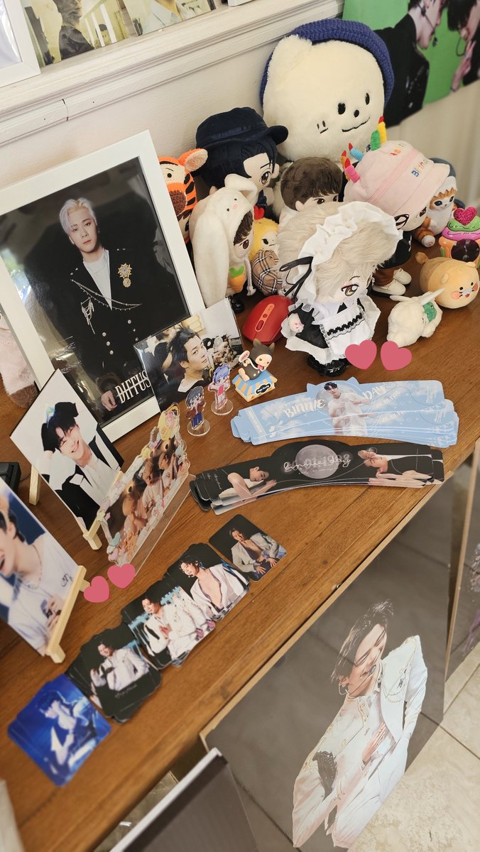 BIN~♡nie 🌧zneB tweet media