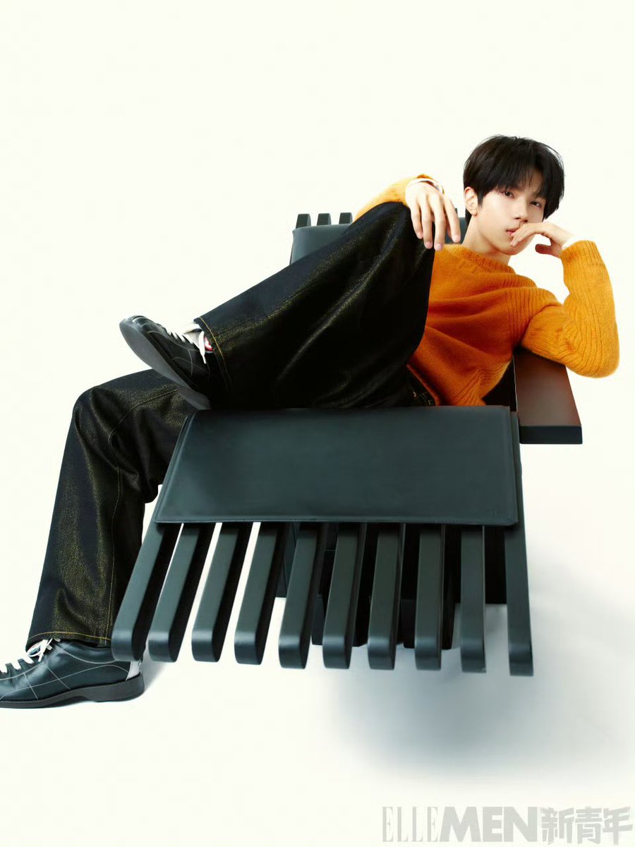 pinkkieeee's tweet image. CHENGEN | ELLEMEN新青年 Magazine

#余承恩 #อวี๋เฉิงเอิน #yuchengen

การเป็นนักแสดงคือจุดยึดของ อวี๋เฉิงเอิน
แต่เขาไม่ได้ต่อต้านการก้าวออกไปนอกจุดนั้น

เพื่อเรียนรู้การทำอาหารไม่กี่อย่าง หรือเดินหน้าสำรวจโลกของดนตรีและการถ่ายภาพต่อไป สิ่งเหล่านี้ไม่ใช่แผนที่ต้องรีบเปิดใช้ในทันที…