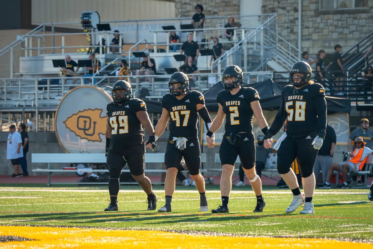 Blessed to receive an official offer from Ottawa university! Otter on 💛🖤