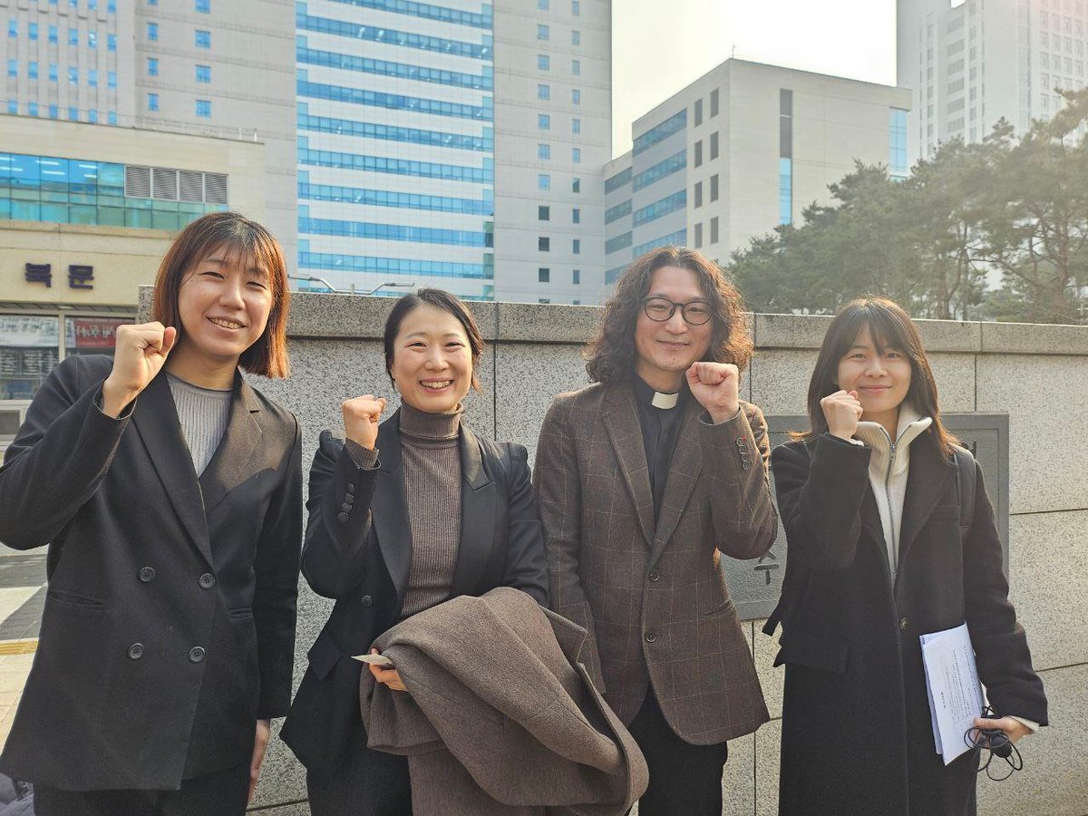 minbyunpipc's tweet image. 이동환 목사님 출교무효확인 항소심 승소!🌈