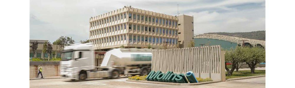 Concretonline1's tweet image. #Molins firma un acuerdo para adquirir #Secil. Molins ha alcanzado un acuerdo con el grupo inversor portugués #Semapa. El objetivo es reforzar su presencia en Europa y completar su expansión geográfica en Latinoamérica con la entrada en Brasil.
#Cementos
concretonline.com/aridos/molins-…