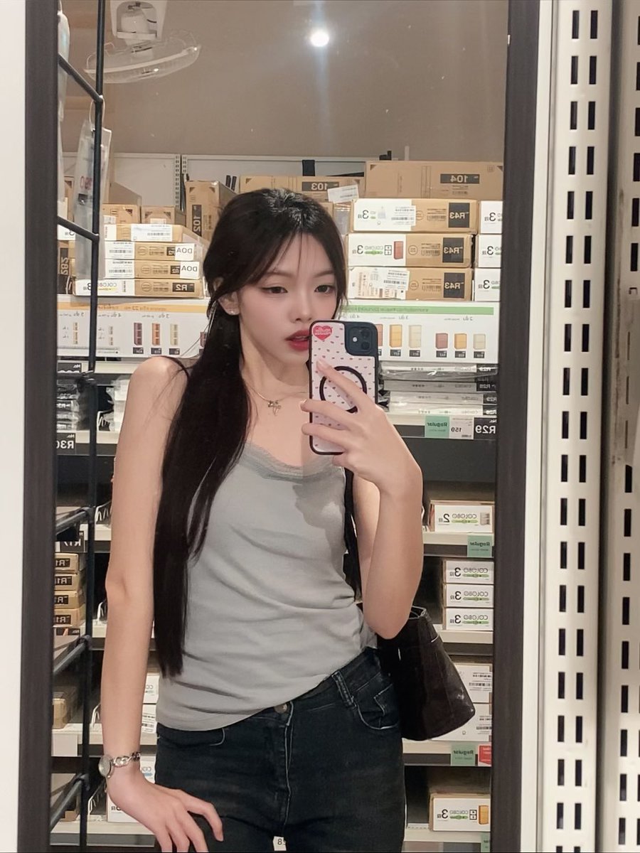 navy blue (@9gxsir) on Twitter photo 