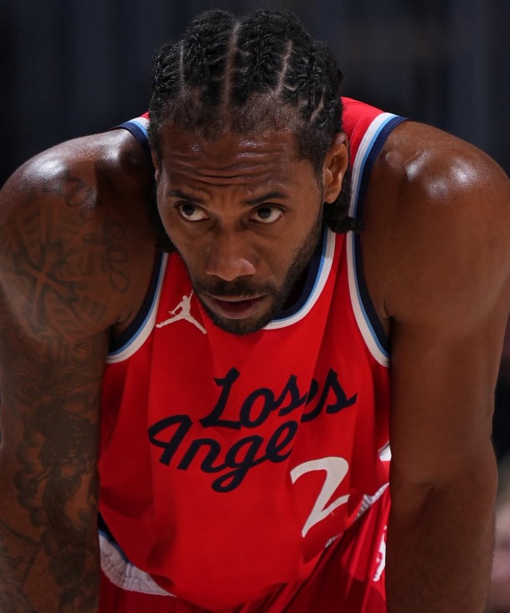 TheHoopCentral's tweet photo. Kawhi Leonard over the last 12 games:

32.8 PPG
6.5 RPG
3.8 APG
2.6 SPG
0.9 BPG
52.4% FG
46.1% 3P
34.8 MPG

Kawhi is playing at an elite level. 🔥 https://t.co/QvworrBxfR