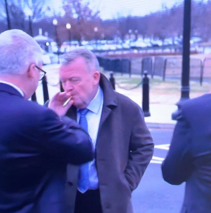 Mario Nawfal tweet media