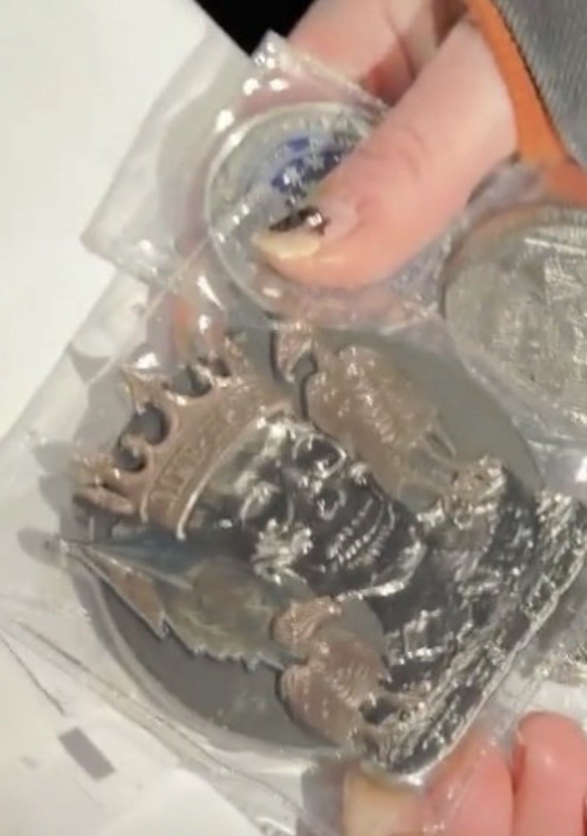 lydiakauppi's tweet image. These are more embarrassing than the stupid industry awards realtors give each other