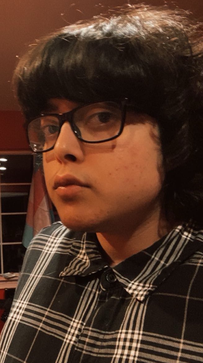 What would y’all do with a nerd boy like me? 🤭