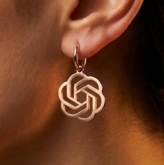 akramcodez's tweet photo. Startup idea: AI model logo earrings https://t.co/Wl80q2M2mj