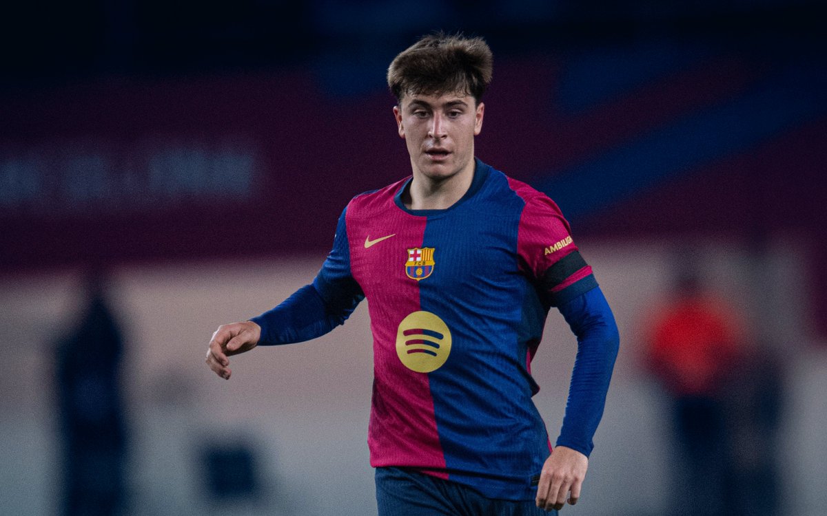 Pablo Torre was the last player to play for both Racing Santander and Barcelona.